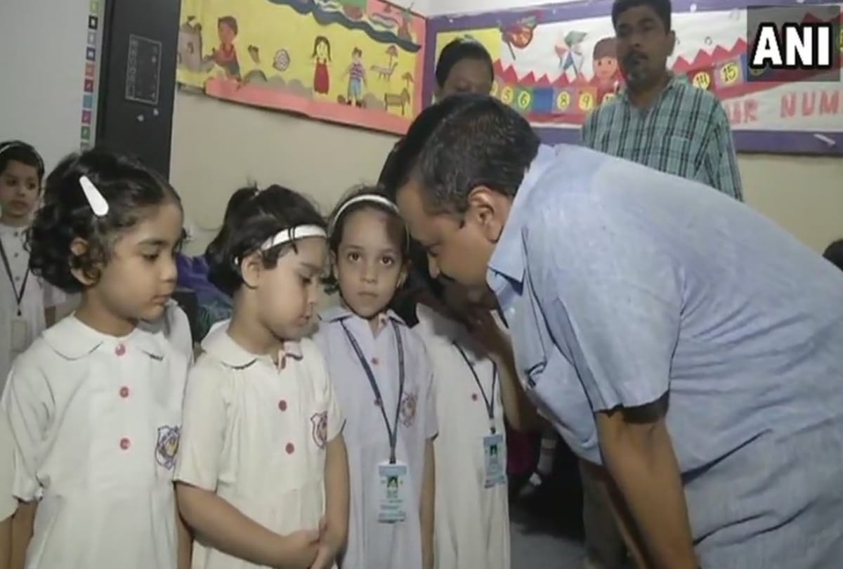 Delhi BJP Unit accused CM Arvind Kejriwal for wrong education policy