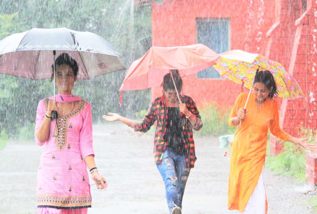 heavy rainfall warning for himachal on july 13