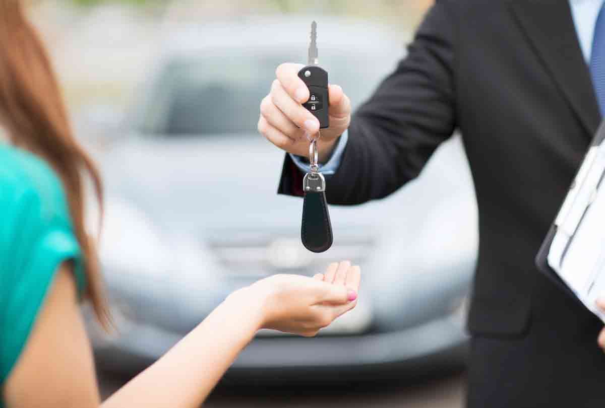 rental website where you can rent anything from car to driver