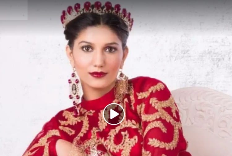 Chandigarh, Sapna Choudhary Retro Look Video Viral on Social Media