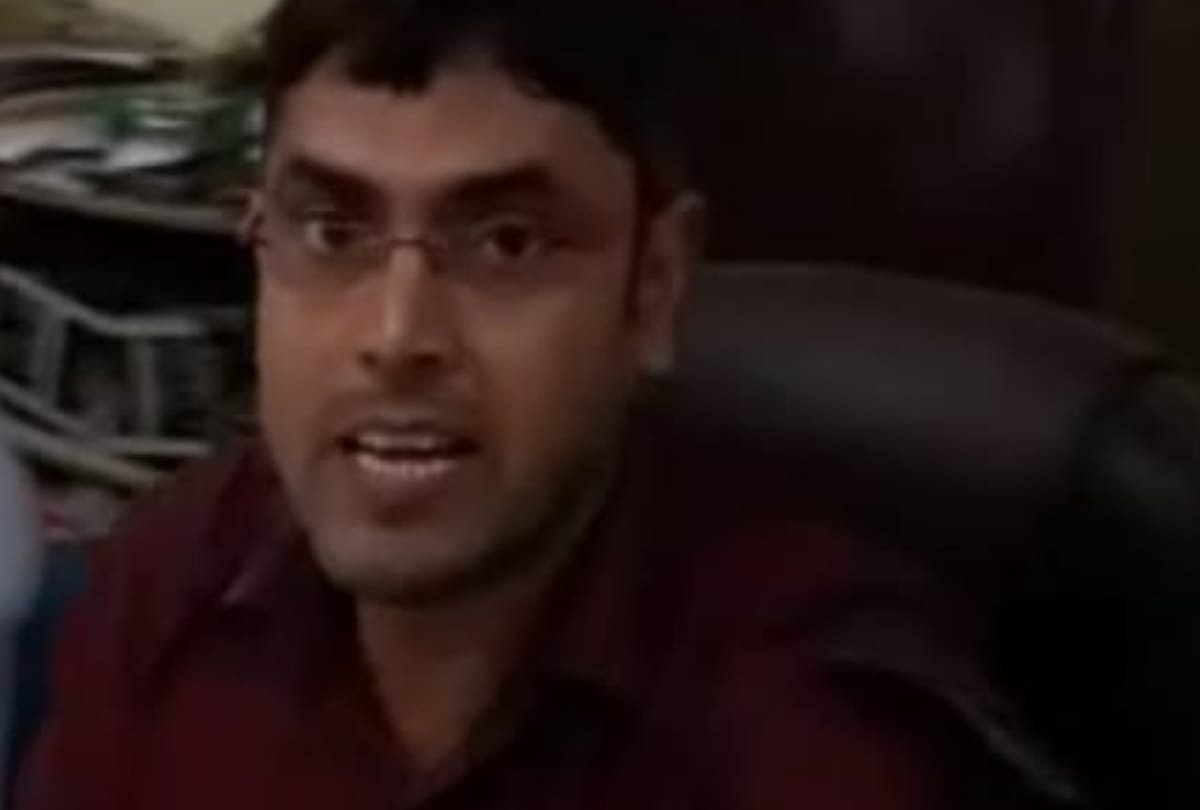 SDO misbehaved old couple in lucknow 