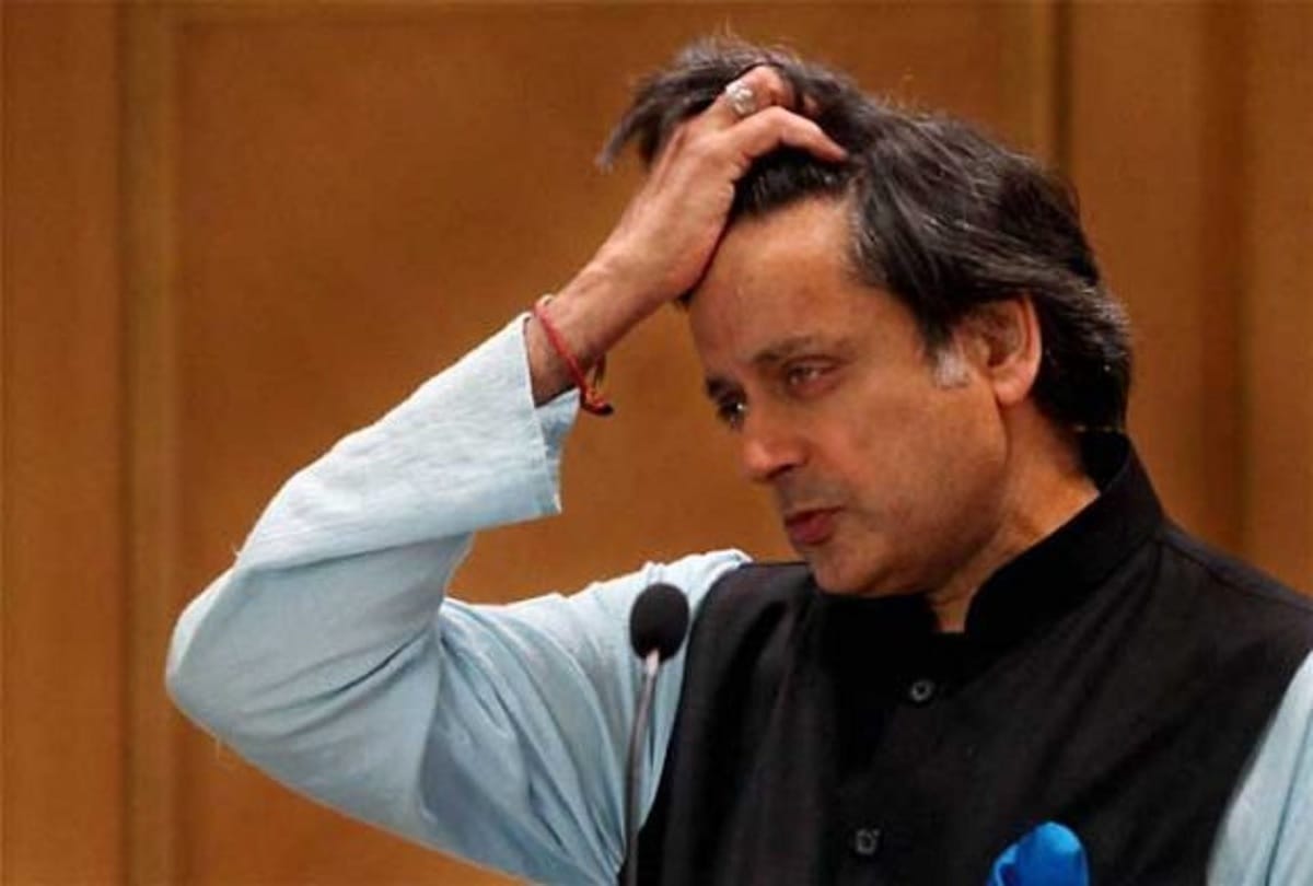 Shashi tharoor english troll on social media