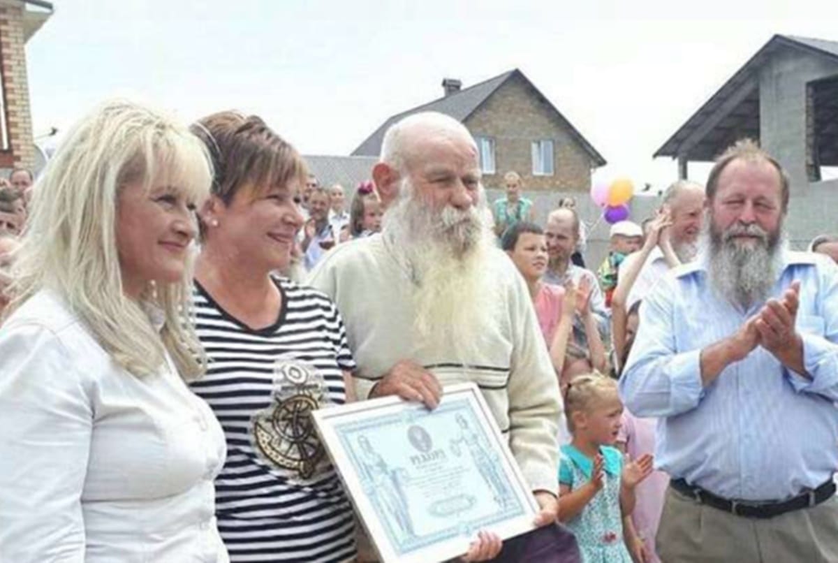 man in Ukraine wanted to record his family name in Guinness Book of World Record