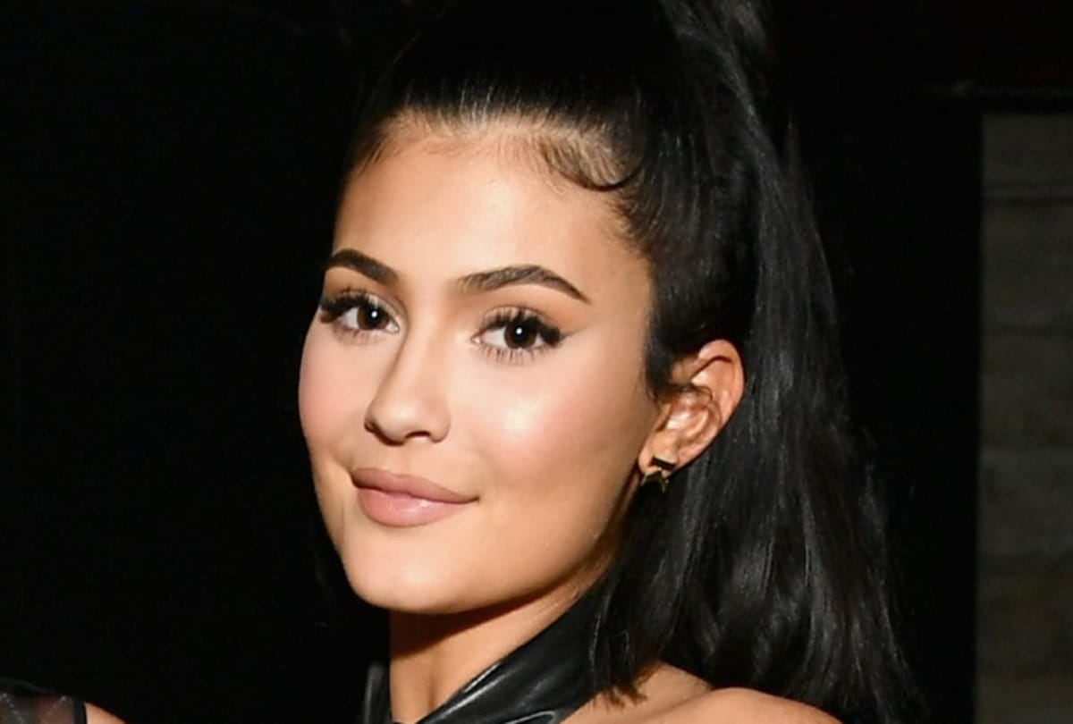 kylei jenner profile became youngest billionaire in forbes list