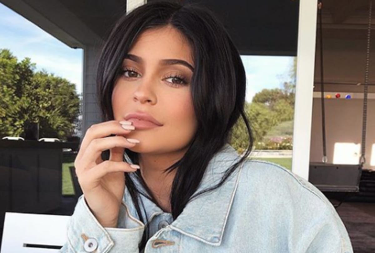 kylei jenner profile became youngest billionaire in forbes list