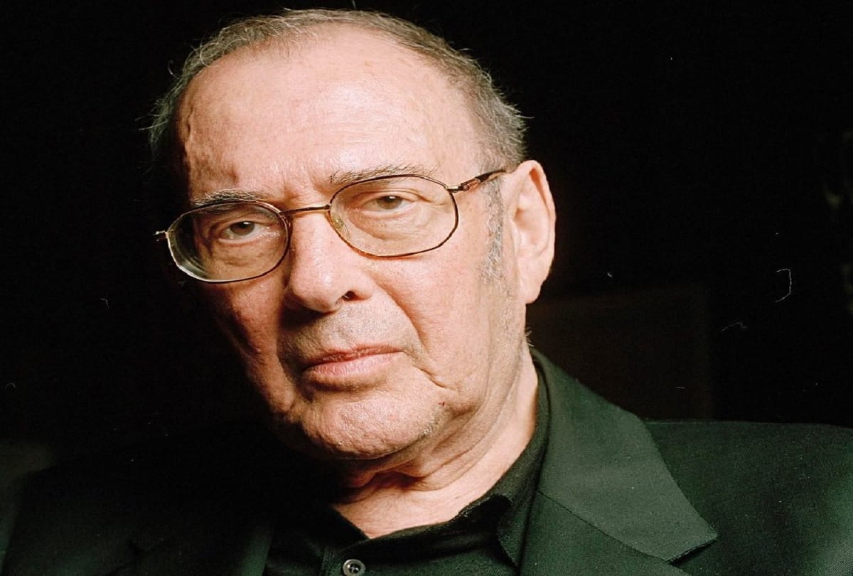 harold Pinter, British English playwright, poet and political campaigner