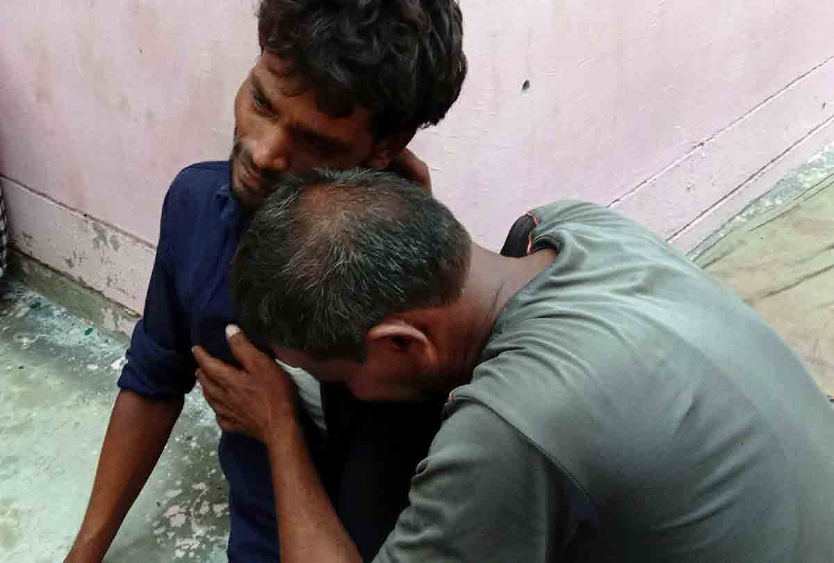 woman committed suicide in fatehpur district