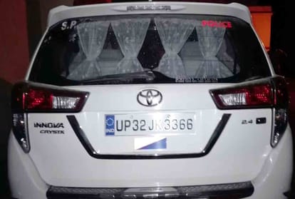 In red light car three constables Arrested