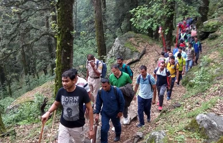 लापता श्रुति की तलाश में एसपी ने खंगाला जंगल