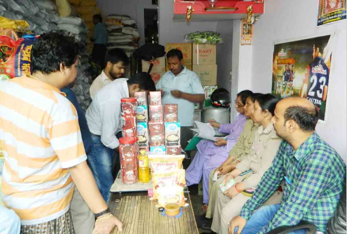 Team of Income Tax Department raided