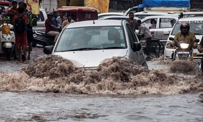 heavy rain in delhi NCR, are still three decades ago like the situation