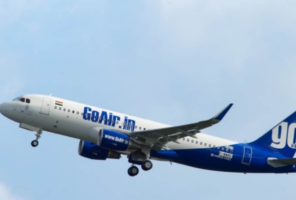 32 flights delayed due to rain