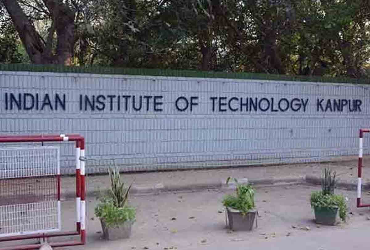 IIT students created mobile app