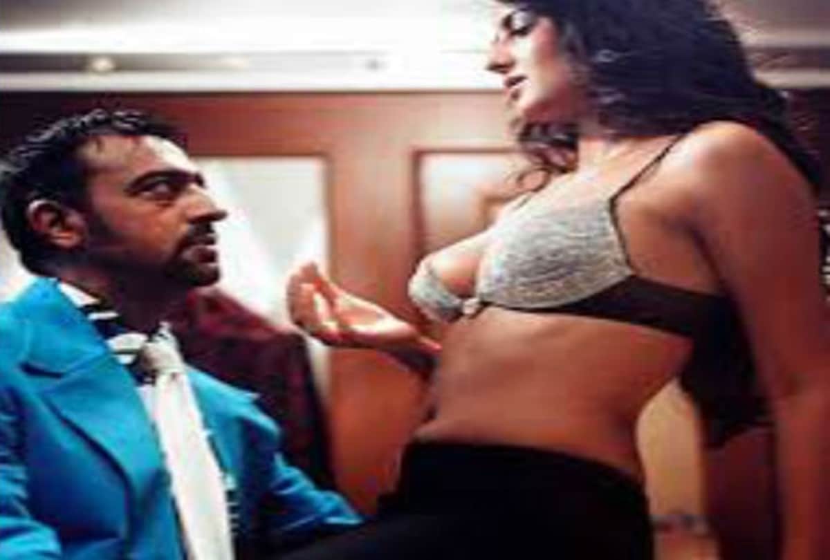 katrina kaif old commercial with vijay goes viral