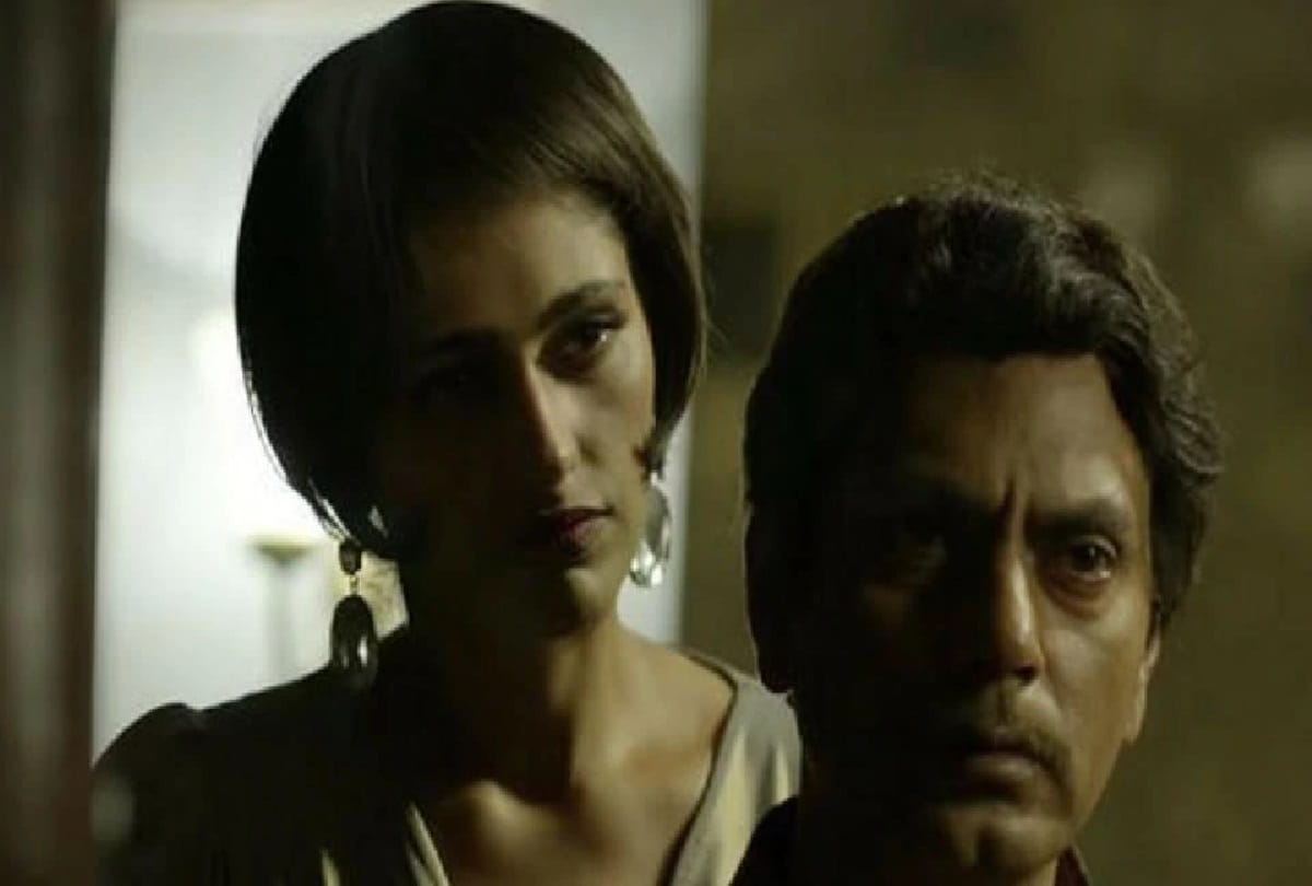 anurag kashyap offer wine to kubra sait for shoot adult scene in sacred games