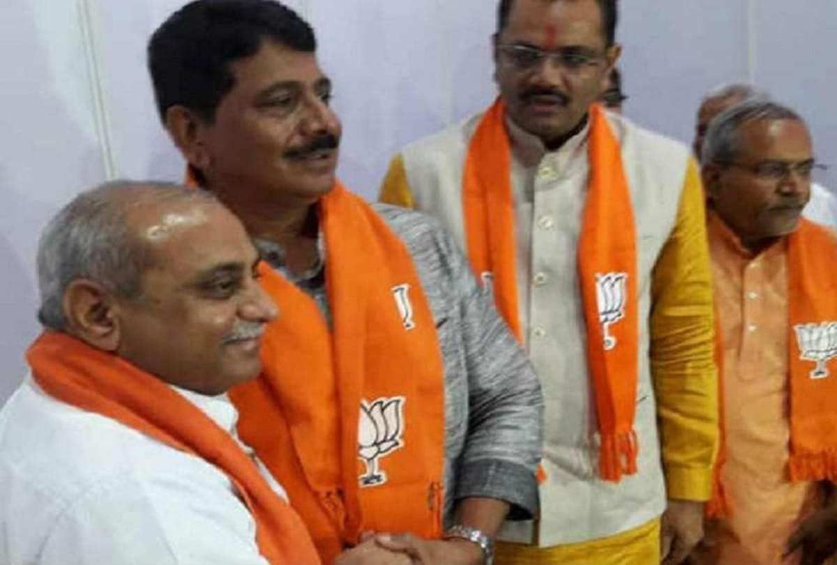 Shankar Singh Baghela son joins BJP