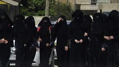 threat calls to triple talaq victims in bareilly of uttar pradesh 