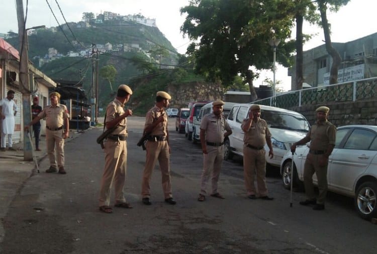 Encounter of Scoundrals Near Naina Devi Temple in Himachal Pradesh by Mohali Police