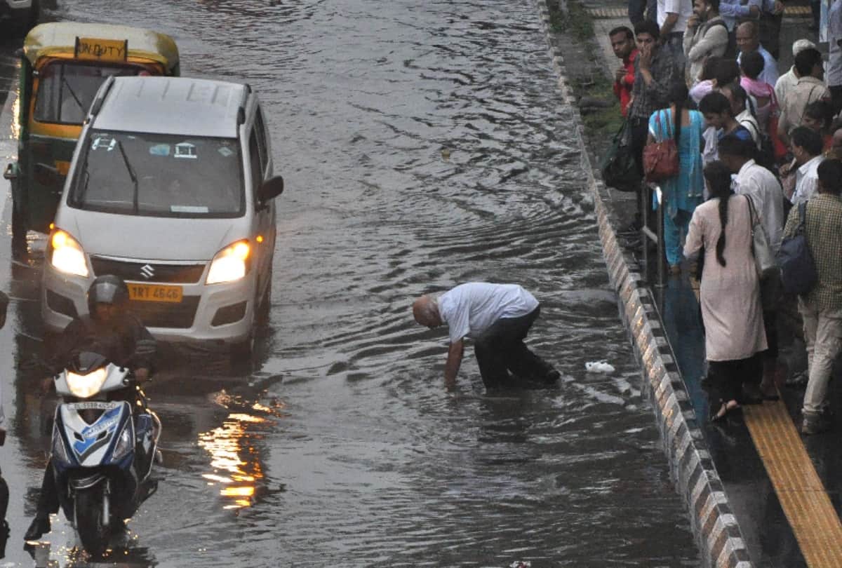 Heavy Rain In Delhi Ncr Weather Change