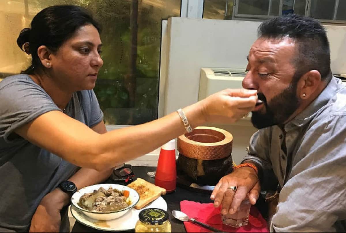priya dutt hit back to rss says sanjay dutt is my role model