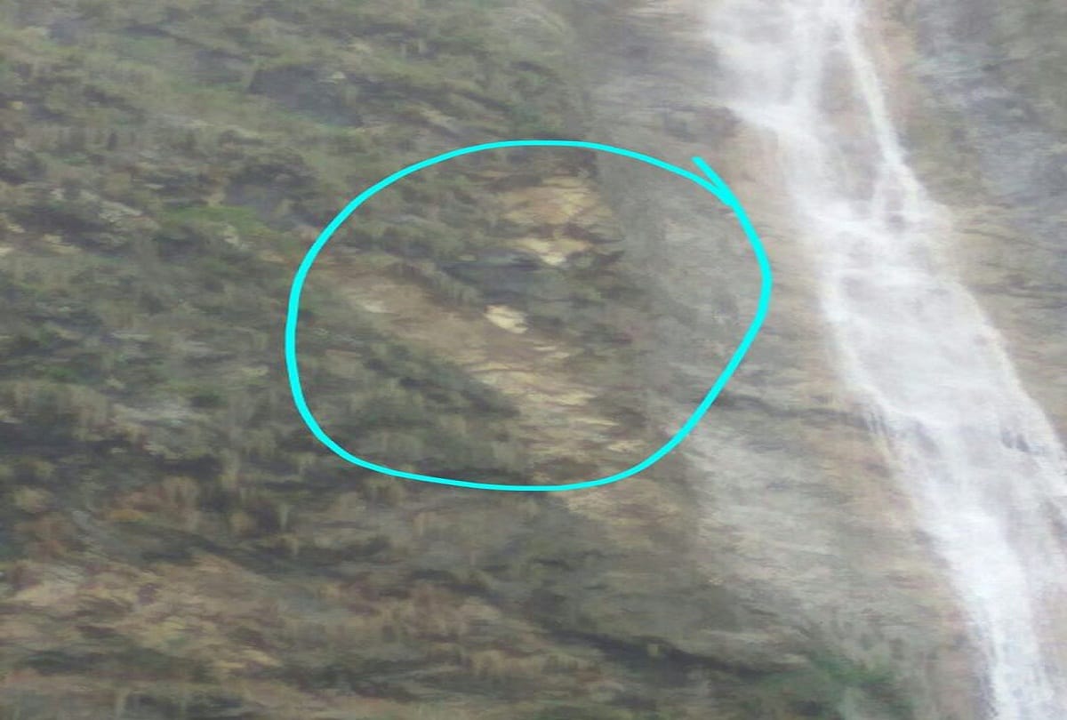 landslide hits in sehar baba waterfall jammu kashmir people have Religious beliefs here