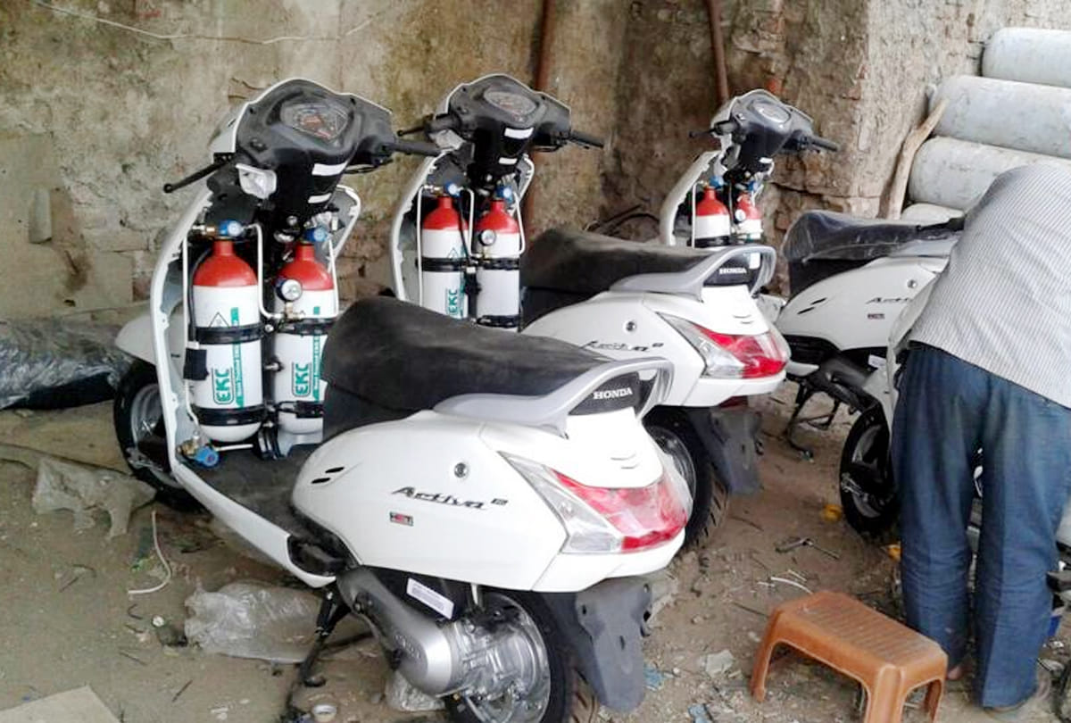 first CNG scooter in Kanpur