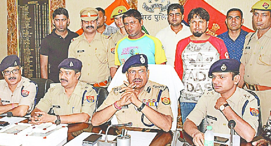 highway par loot karne waala gang benakaab