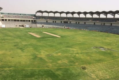 Preparing stadium in Noida sector 21a for IPL
