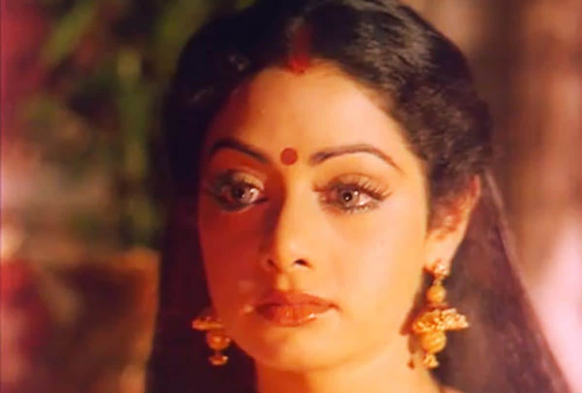 Sridevi birth anniversary she is the first female superstar of bollywood take double fees from actors