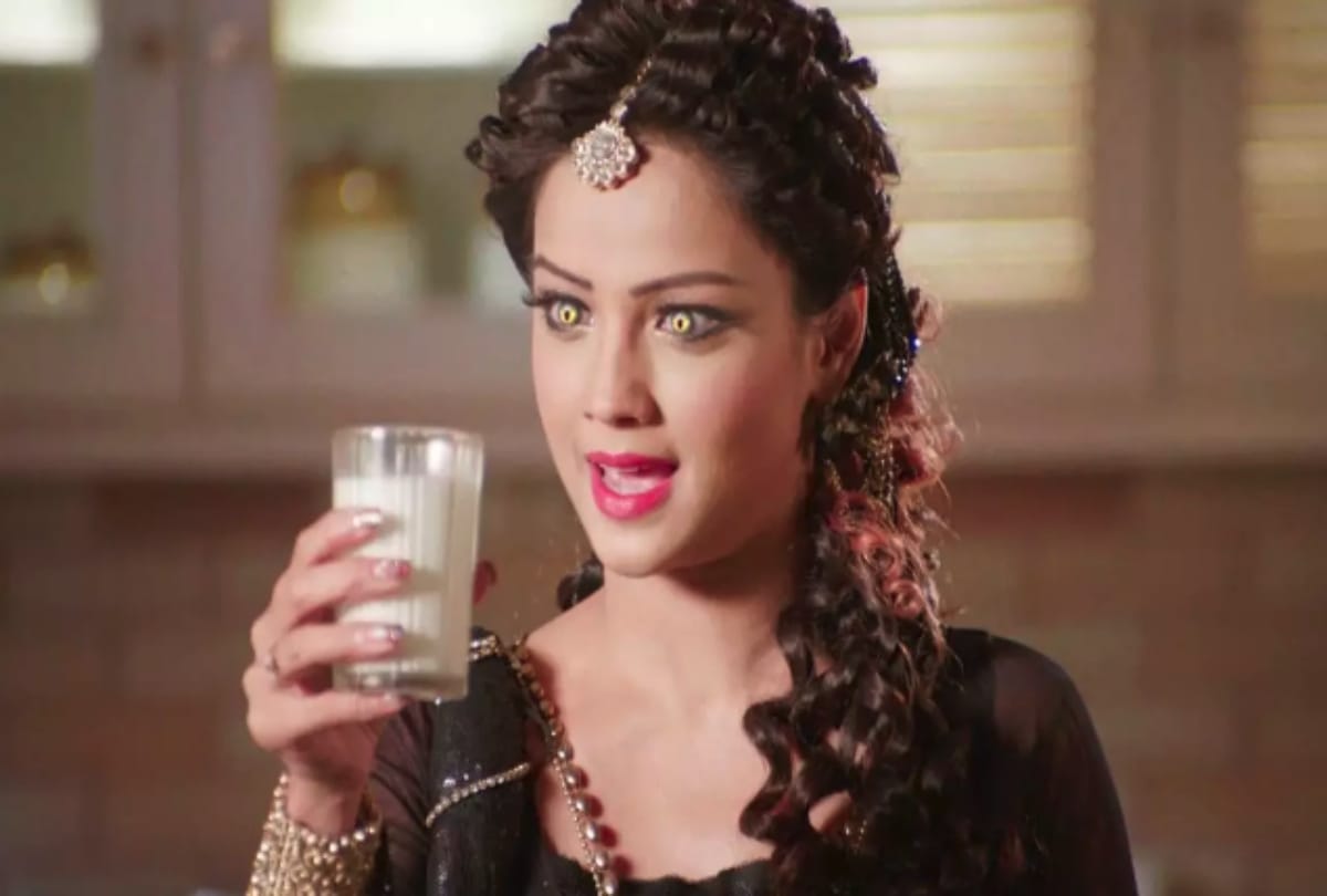 World Snake Day Mouni Roy to Anita Hassanandani Top 5 Naagin of tv industry 