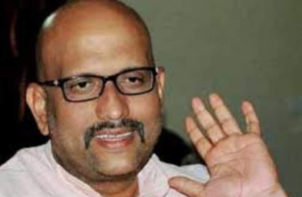 Congress former MLA said that kashi tradition broken due to PM rally