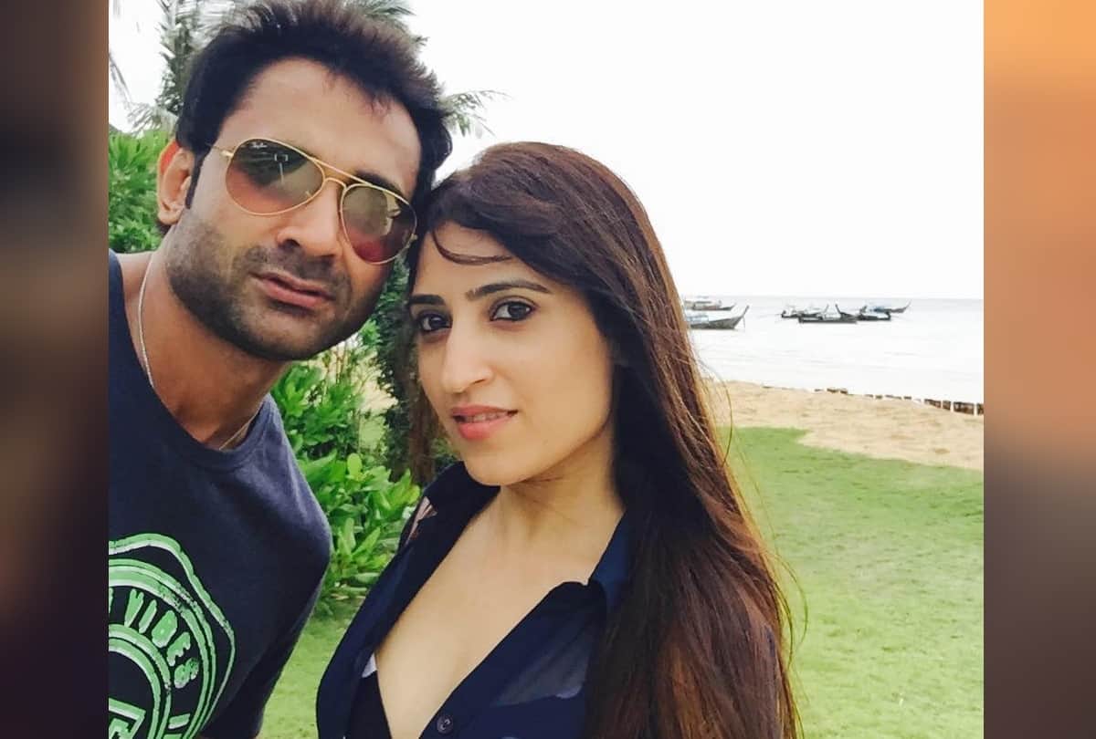anissia friend says Lufthansa air hostess was locked in room by husband