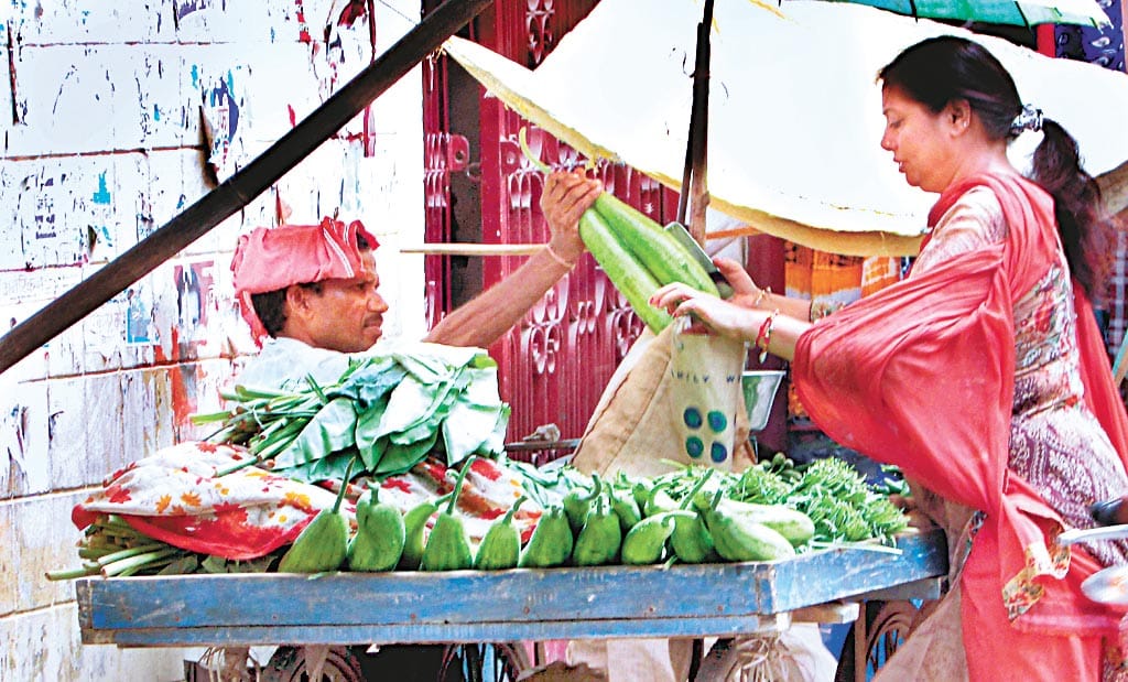 Husband gives divorce to his wife after demanding money for vegetable