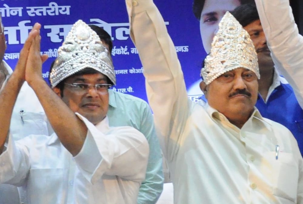 BSP leaders target congress and bjp in lucknow conference.