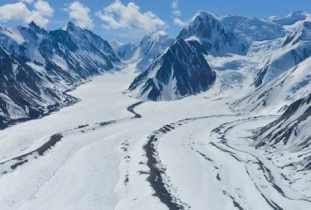 300 foot high mountain ice reached the banks of the Arctic