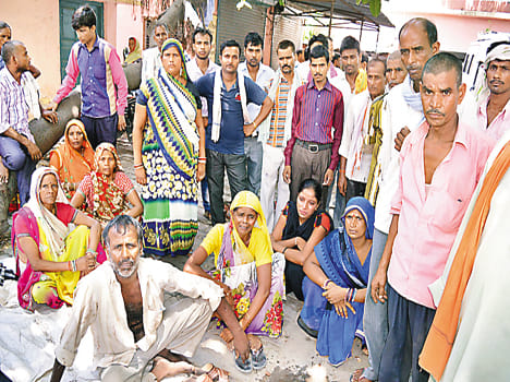 young man return from wife house and died in mysterious condition