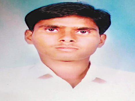 Murder of Agarbati merchant after loot