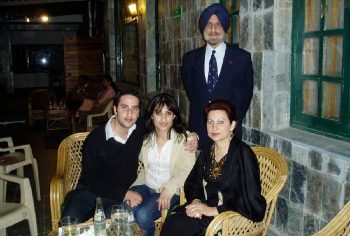 air hostess Death case couple was started quarrel After Anisia Batra mother message
