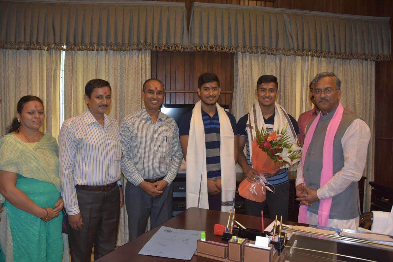 uttarakhand twin brother shines in the world