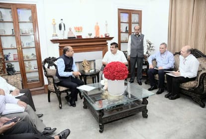 cm jairam thakur called on union minister nitin gadkari and dr harshvardhan 