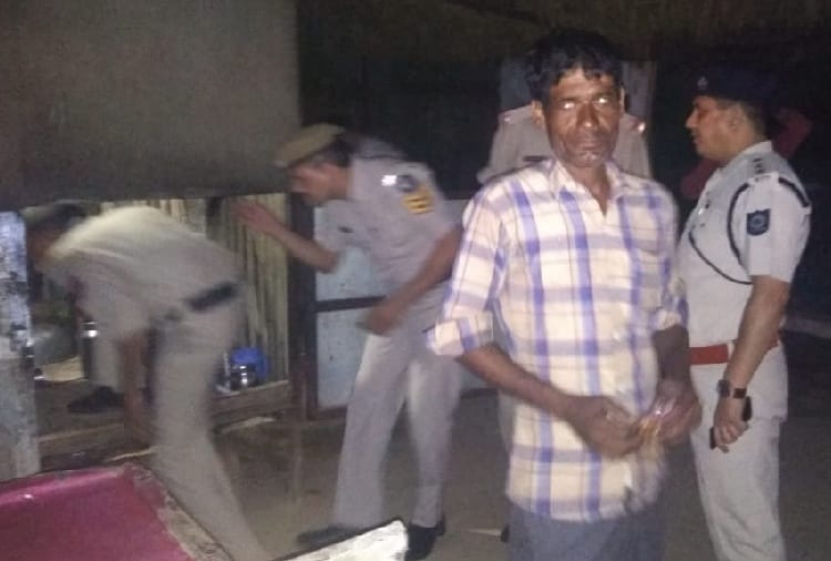 ढाबों और छोटे खोखों पर ताबड़तोड़ छापेमारी