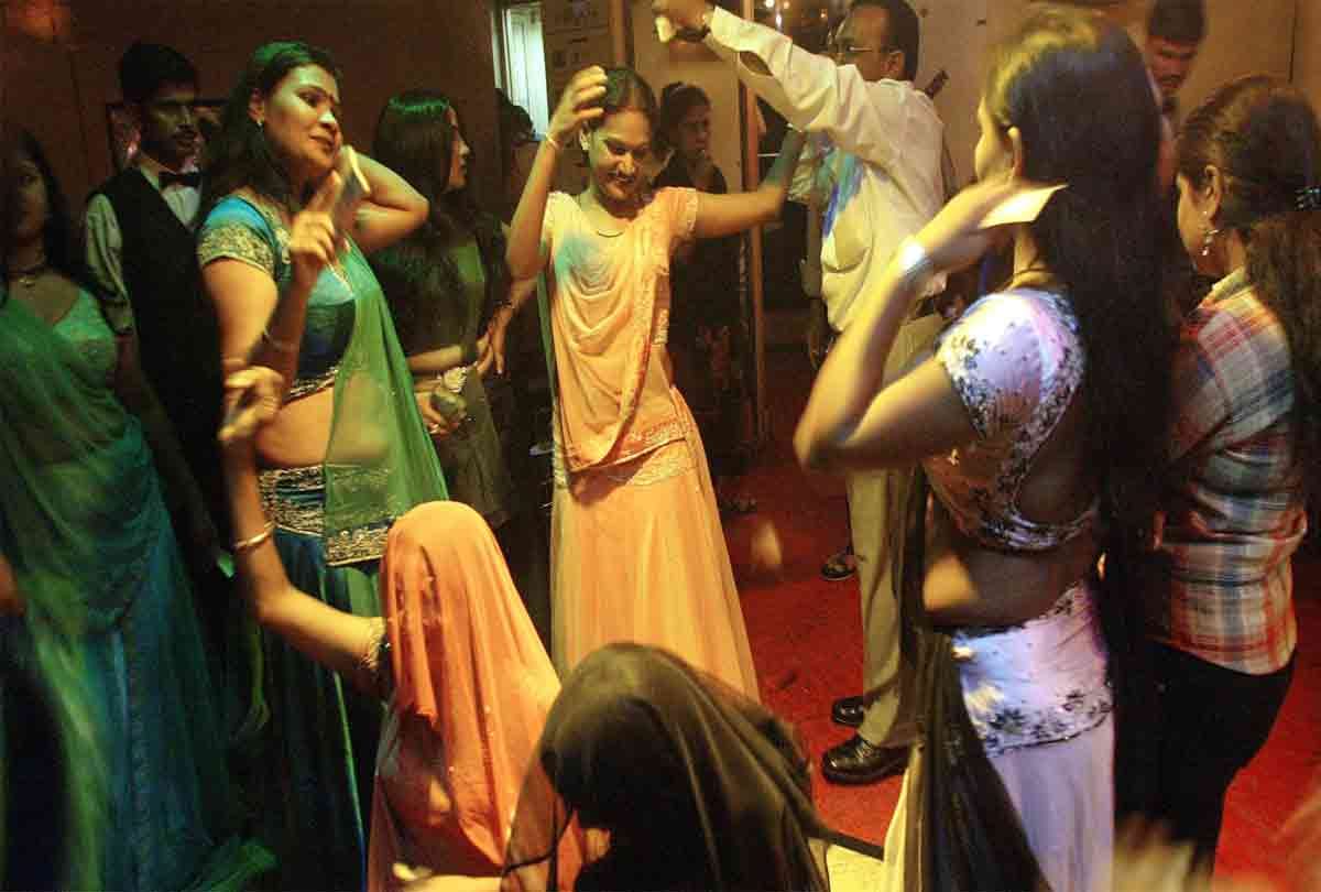 this man spent huge money to a bar dancer and then reveals his shocking truth