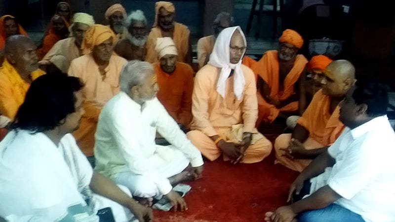 संतो ने किया आंदोलन को पूर्ण समर्थन का एलान