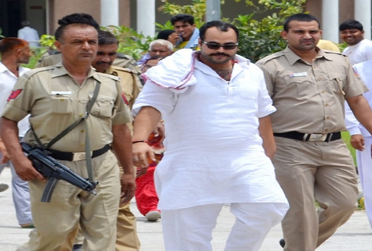 Gangster Sunil Rathi pistol will be tested in Agra Lab