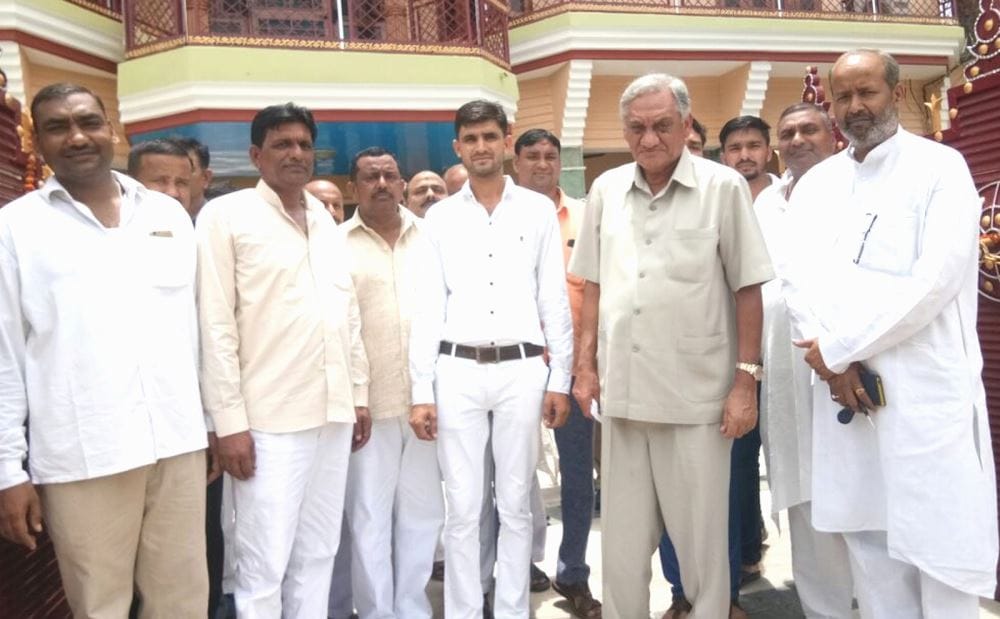 vijay bahuguna went mohd shahzad home