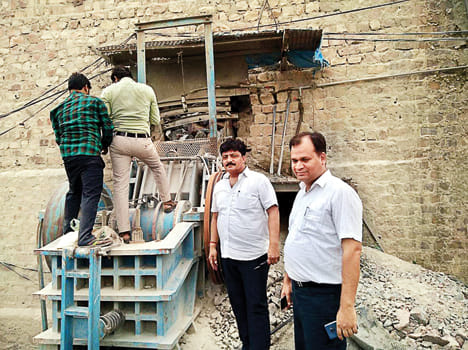 Six Crusher Machines Seal Spreading Pollution