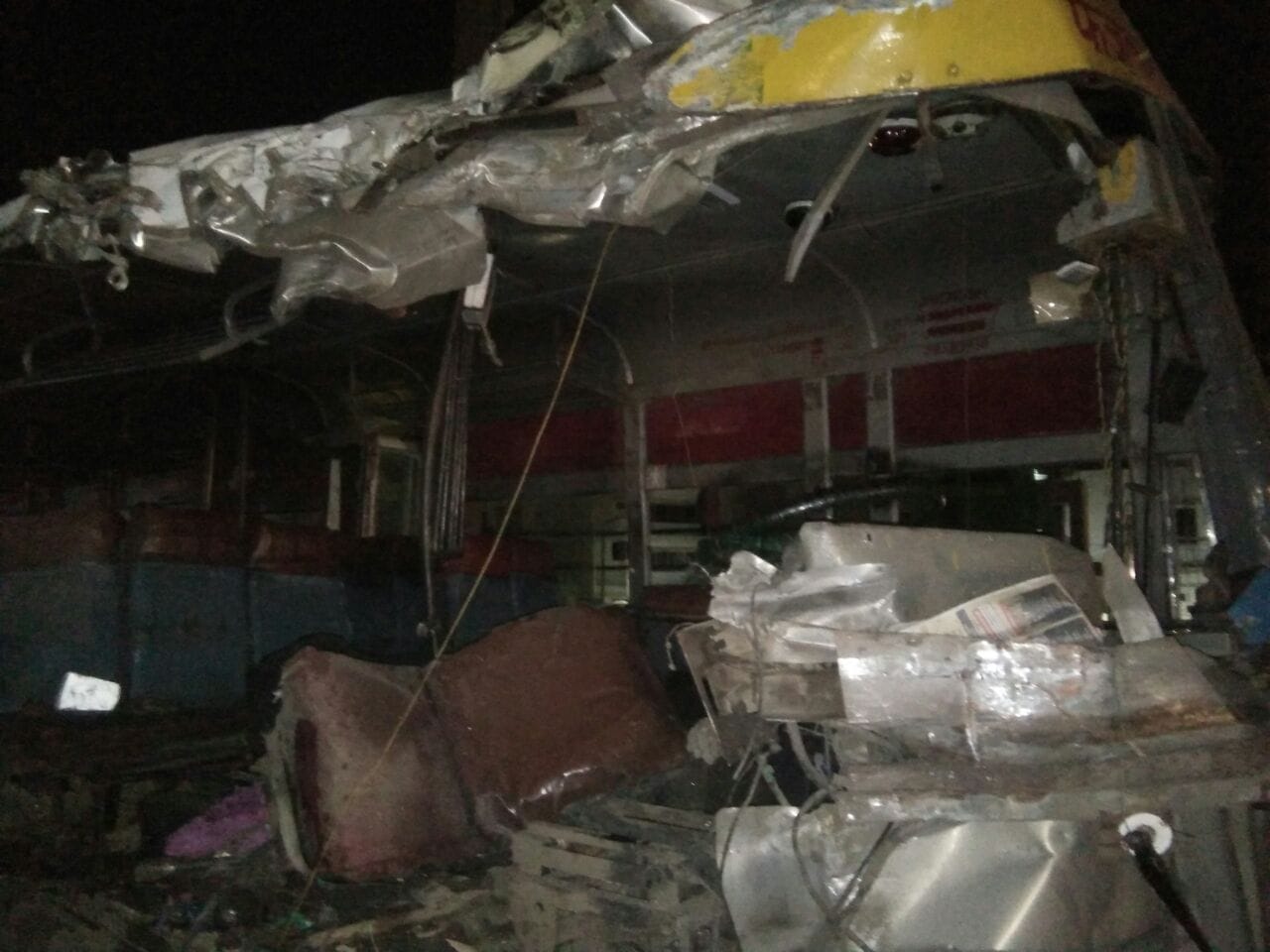 many injured in an accident in near vibhutikhand in luckno.