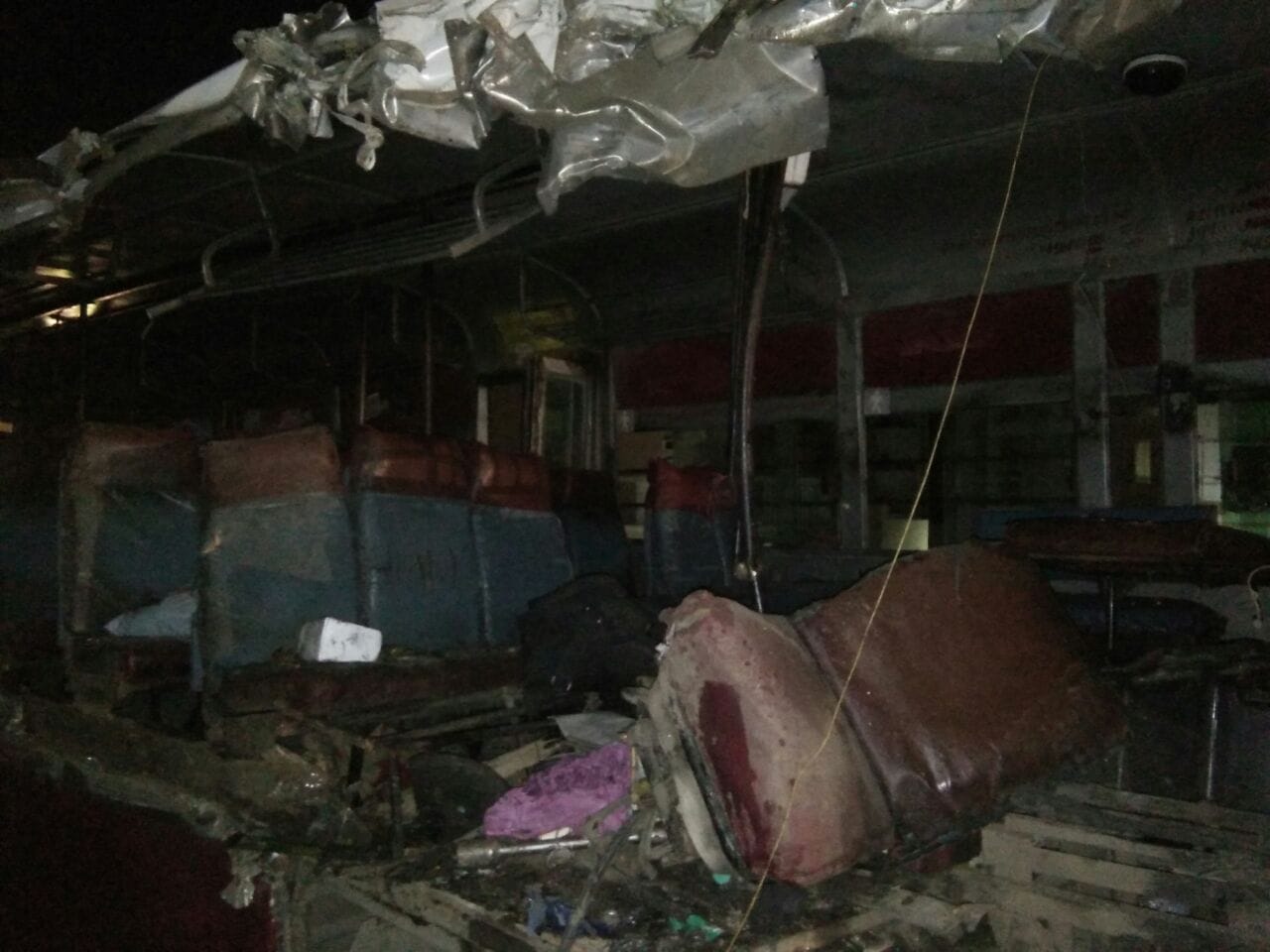 many injured in an accident in near vibhutikhand in luckno.
