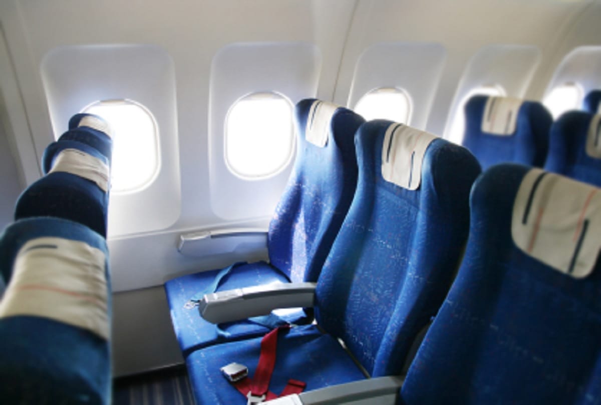 Book seat in the Airlines like tea price sought by the hotel