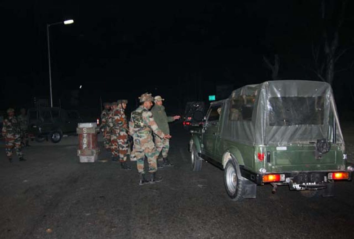 terrorist attack on army and crpf combined camp in south kashmir pulwama district